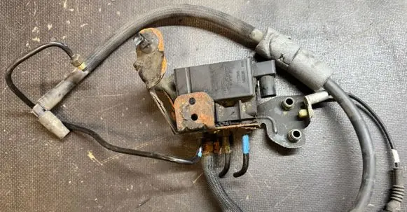 Jeep Grand Cherokee Air suspension valve block