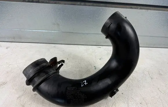 Peugeot 3008 I Air intake hose/pipe 9680957080