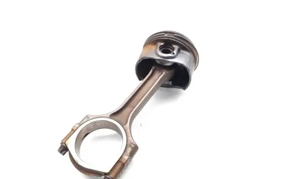 Opel Corsa D Piston with connecting rod A13DTE