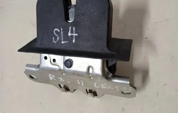 Lexus RX 450H Tailgate/trunk/boot lock/catch/latch