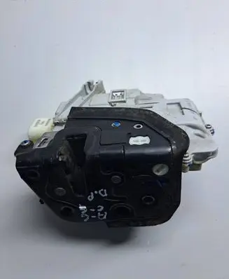 Audi A6 S6 C6 4F Front door lock 4F1837016