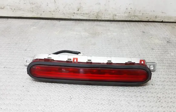 Toyota Corolla Verso AR10 Third/center stoplight 815700F011