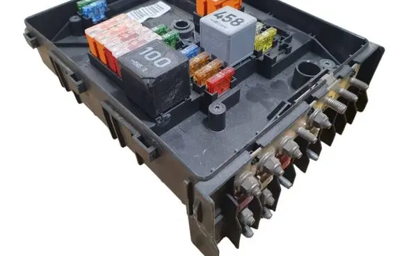Audi A3 S3 8P Fuse module 1K0937125A