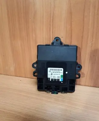 Mercedes-Benz A W169 Door control unit/module A1698206826 05072312 12044204296803
