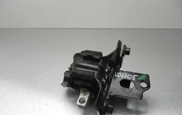 Volkswagen Polo V 6R Engine mount bracket 6Q0199555AR VD8705