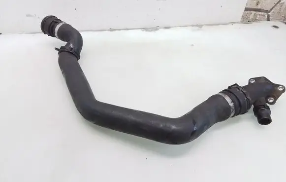 BMW 1 E81 E87 Engine coolant pipe/hose