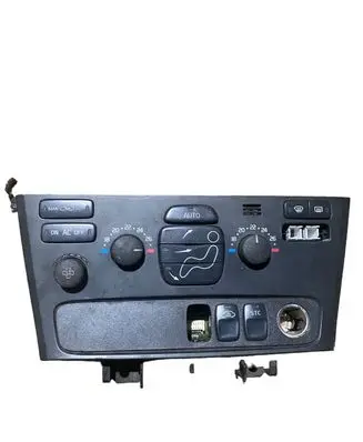 Volvo S60 Climate control unit 8691876