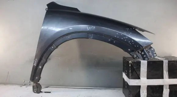 Mazda CX-5 Fender mounting bracket