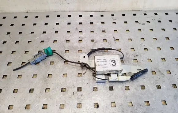 Subaru Forester SG Aerial antenna amplifier 86327SA020