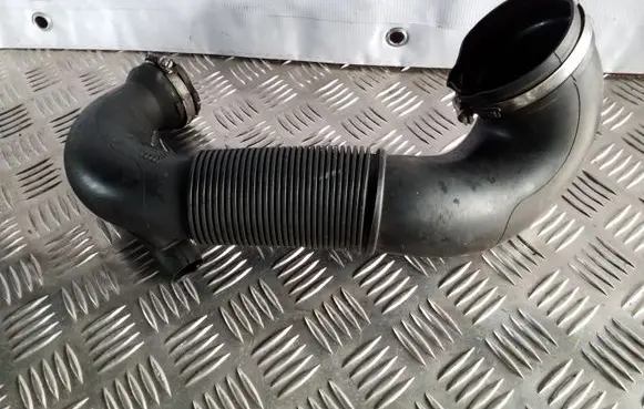 Audi A6 C7 Air intake hose/pipe 4G0129615D