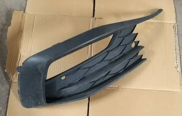 Seat Leon IV Front bumper lower grill 5FA853666B