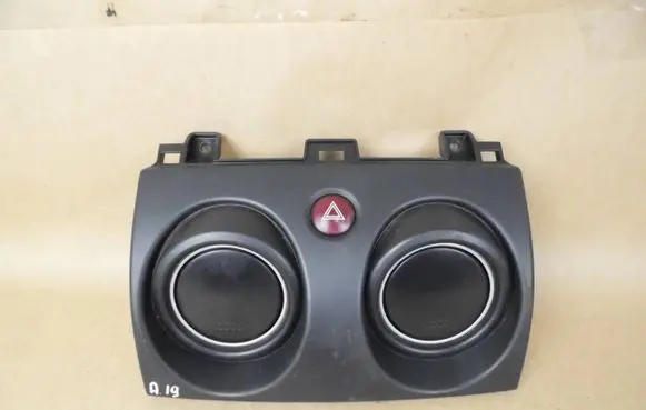 Mitsubishi Colt CZ3 Hazard light switch 