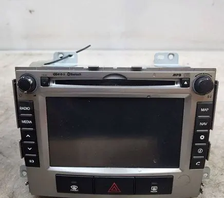 Hyundai Santa Fe Radio/CD/DVD/GPS head unit 965602B820 RR5602B820