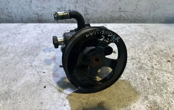 Mitsubishi Outlander Power steering pump