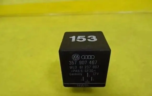 Volkswagen PASSAT B5 Other relay 357907467 WL061237007
