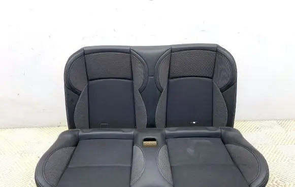 Renault Megane III Second row seats 