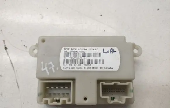Chrysler Grand Voyager V Door control unit/module P04602758AG