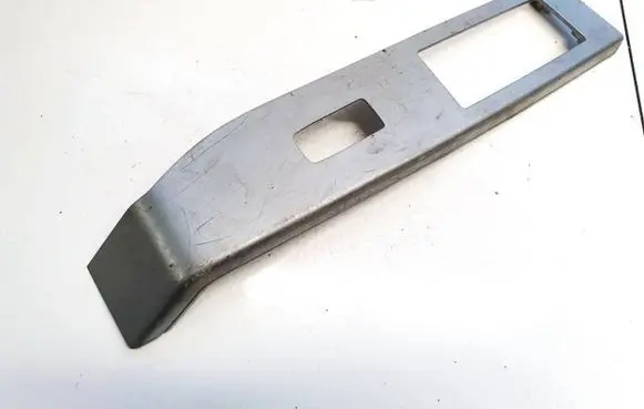 Jeep Patriot Front door window switch trim 71552ab