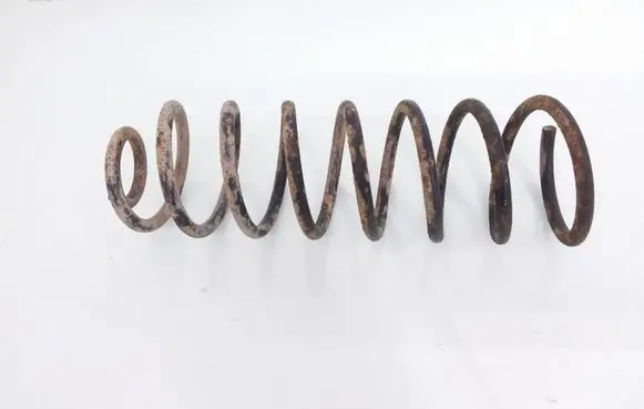 Volkswagen Golf III Rear coil spring