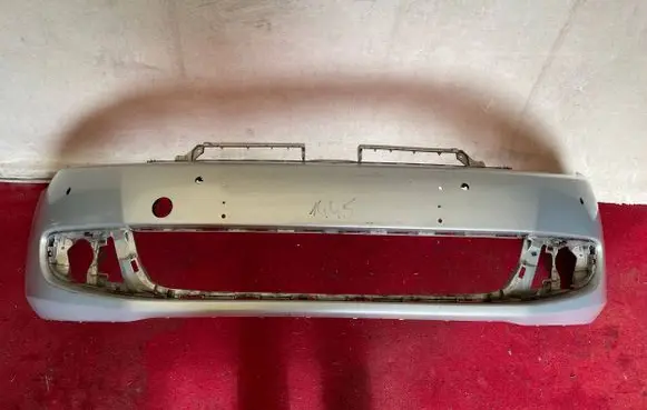 Volkswagen Golf VI Front bumper 1K9807217