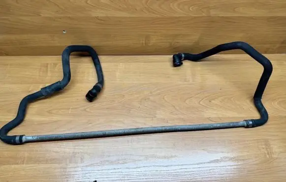 BMW 7 F01 F02 F03 F04 Engine coolant pipe/hose 7580965 15476310