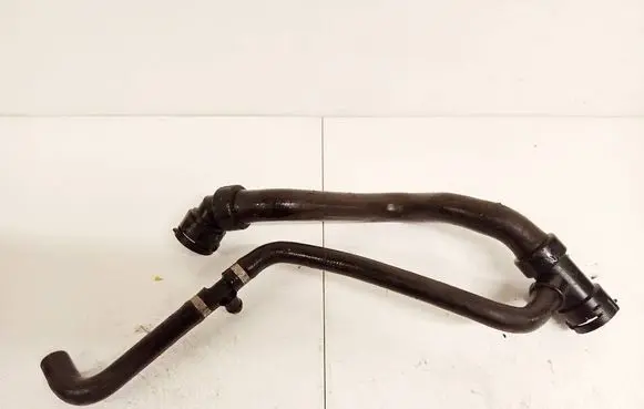 Audi A6 S6 C6 4F Engine coolant pipe/hose