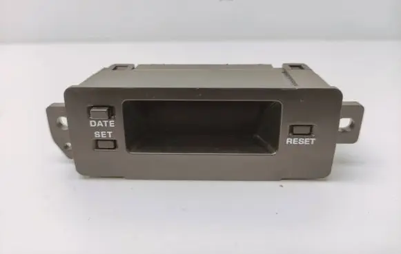 Mazda 626 Clock 