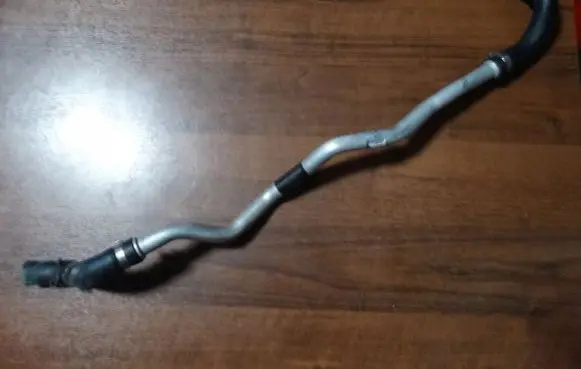 Mercedes-Benz GLE (W166 - C292) Engine coolant pipe/hose A1663200355