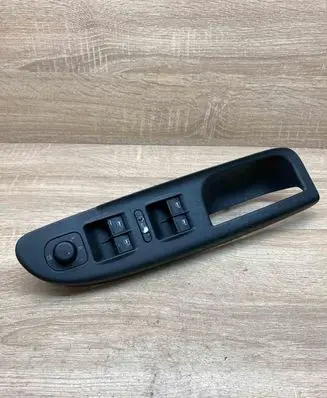 Volkswagen PASSAT B6 Electric window control switch 3C2867172