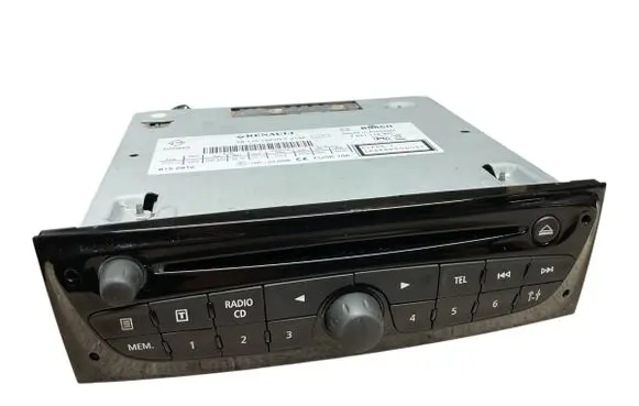 Renault Megane III Radio/CD/DVD/GPS head unit 281151921R 7641112391