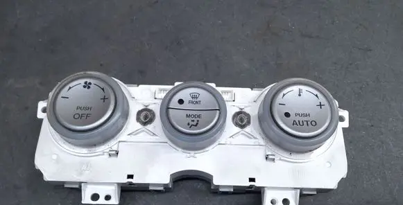 Mazda 6 Climate control unit RF08E2E