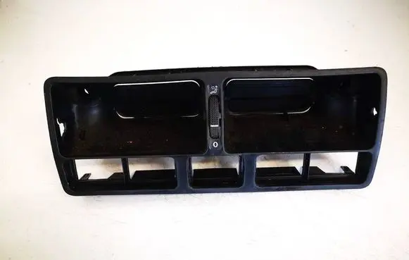 Dash center air vent grill