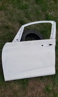 BMW 2 F45 Front door