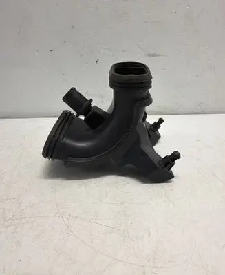 Opel Zafira C Air intake duct part 13337772