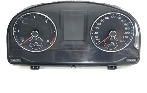 Speedometer (instrument cluster)