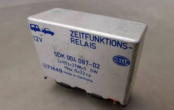 Mercedes-Benz E W210 Other control units/modules 5DK00408702 71449