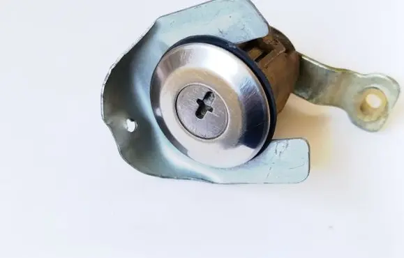 Peugeot Partner Coupe door lock (next to the handle) 