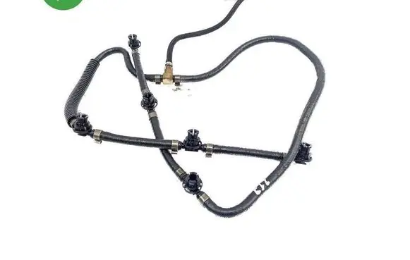 Mercedes-Benz CLS C219 Fuel return line/hose 