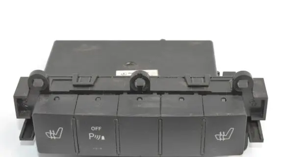 Mercedes-Benz A W169 Seat heating switch 1698209010