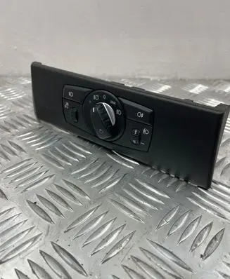 BMW 5 E60 E61 Light switch 6988566 33295001