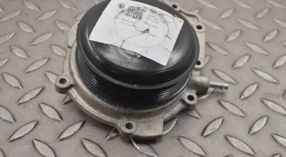 Mercedes-Benz GLC X253 C253 Water pump A65120002