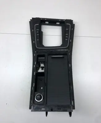 Volkswagen Golf VII Center console 5G1863245F