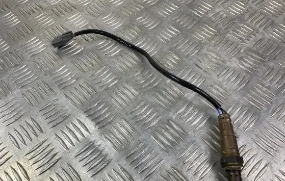 Infiniti QX80 Lambda probe sensor H8201246037