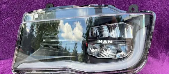 Man TGE 1gen Headlight/headlamp 81251016735