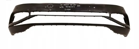 Volkswagen PASSAT B8 Front bumper 3G0807221E