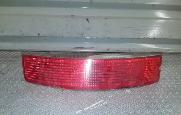Volvo XC90 Rear tail light reflector