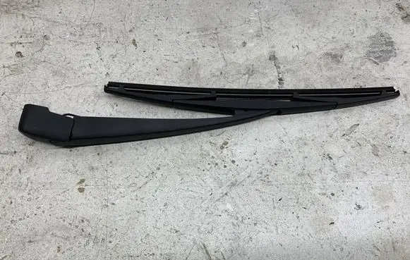Mazda CX-30 Rear wiper blade arm