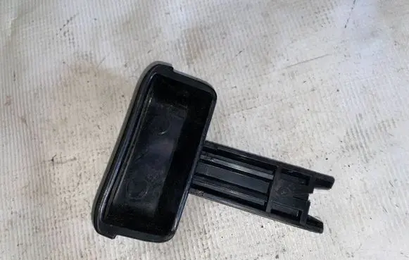 Mercedes-Benz C W203 Hand brake release handle 2034270620 A2034270620