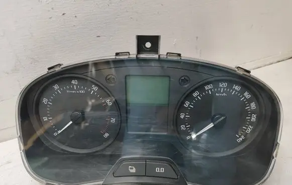 Skoda Fabia Mk2 (5J) Speedometer (instrument cluster) 5J0920800E 1073940816
