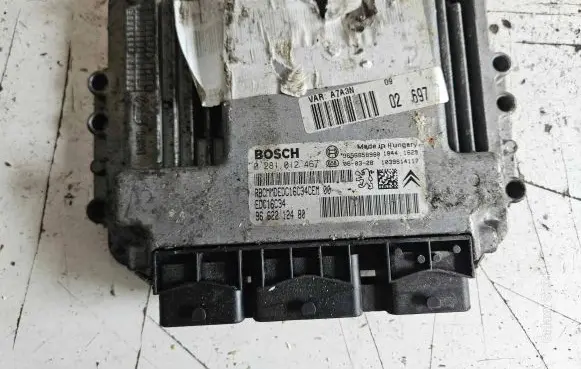 Peugeot 207 Engine control unit/module 9662212480 9656958980 0281012467